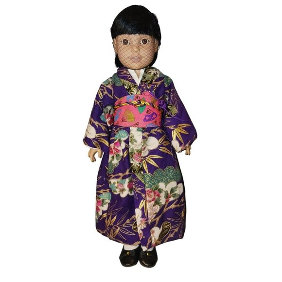 Global Friends Mariko Japanese Doll w/ Box and Accessories Paperwork Vintage #2
